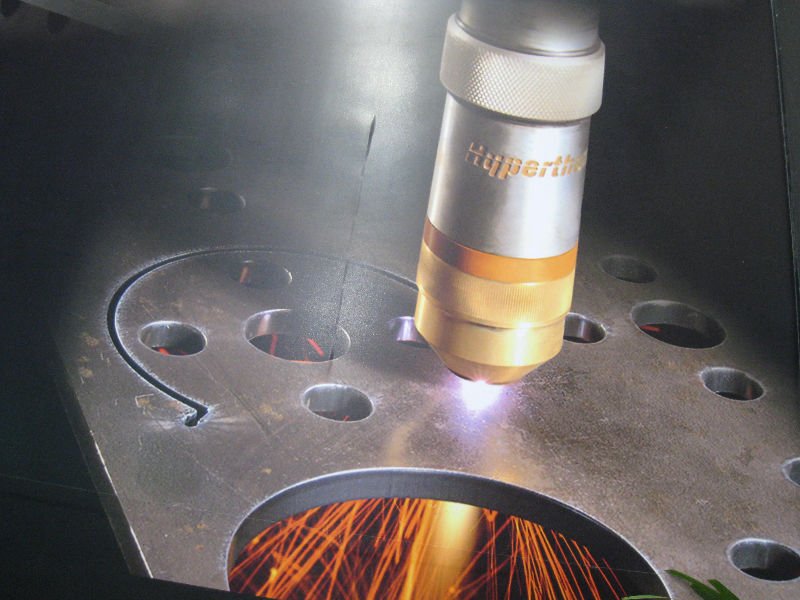 Giampazolias CNC Plasma and Flame Cutter